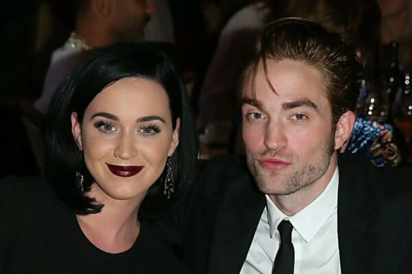 Robert Pattinson and his ex-partner photo 
